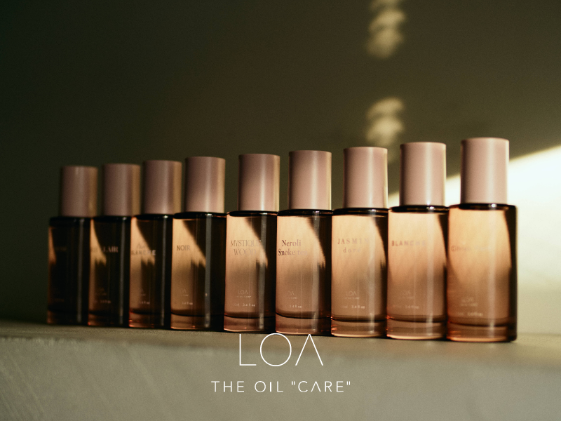 たくさんのLOA THE OIL CAREの商品が横並び置かれている