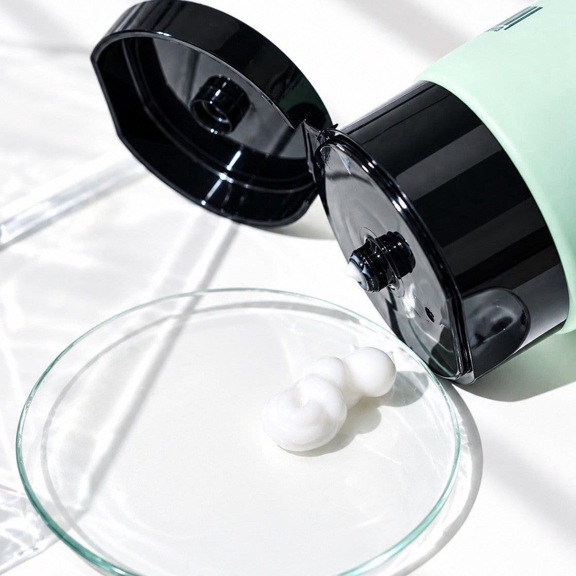 ラダメール モイスチャークリーム 250gの製品画像4