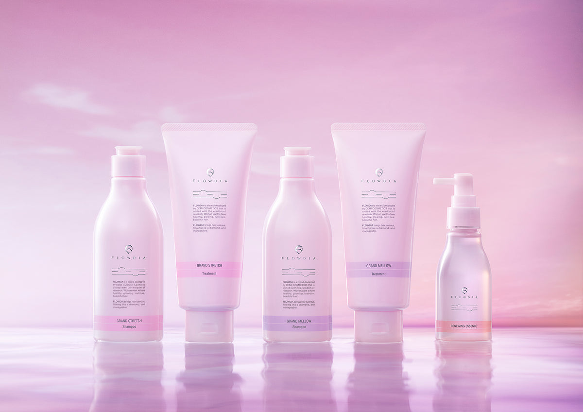 FLOWDIA AGING CAREの商品が5つ横並びに置かれている